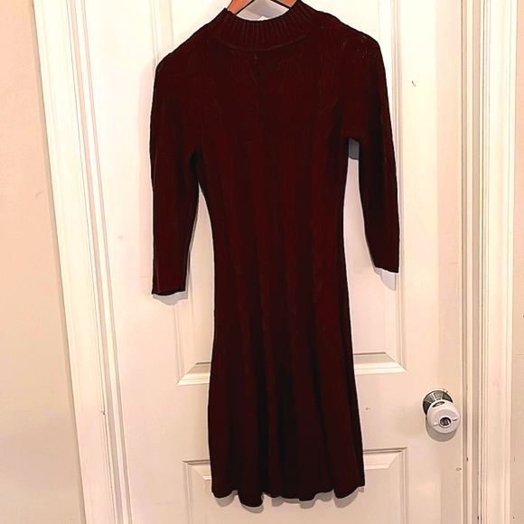 SANDRA DARREN Beautiful Burgundy Sweater Dress Fit Flare 3/4 Sleeves Small - Picture 5 of 7